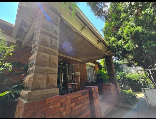 4 BEDROOM HOUSE FOR SALE IN TURFFONTEIN
